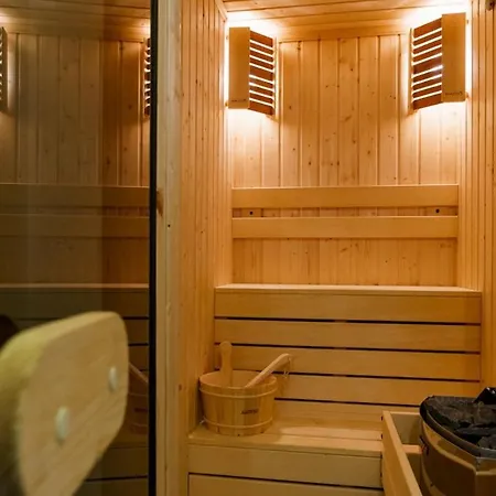 Mountain Jordan- With Jacuzzi