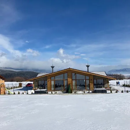 Mountain Jordan- With Jacuzzi *