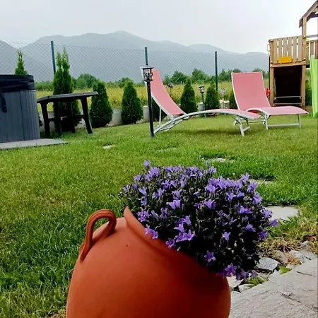 Villa Mountain Jordan- With Jacuzzi Razlog