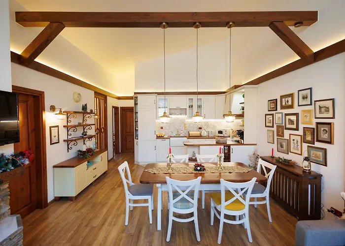 Mountain Jordan- With Jacuzzi Willa